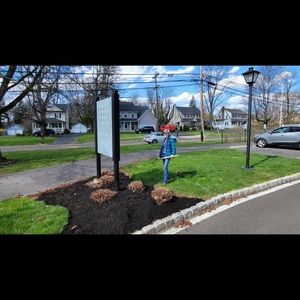 Meet your Posher, Posh